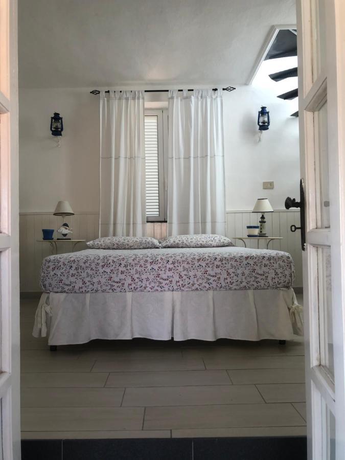 Casa Relax, un uliveto sul mare. Villa Diano San Pietro Exterior foto